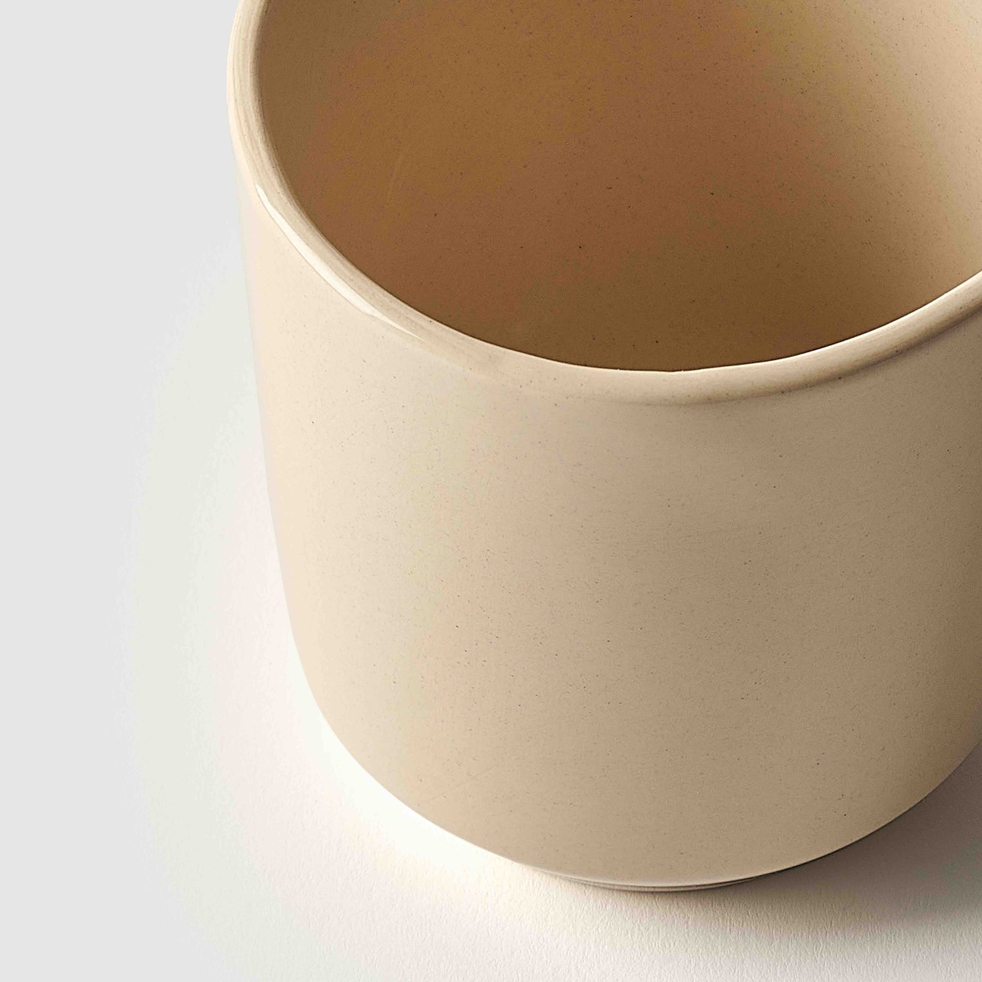 c stoneware beige