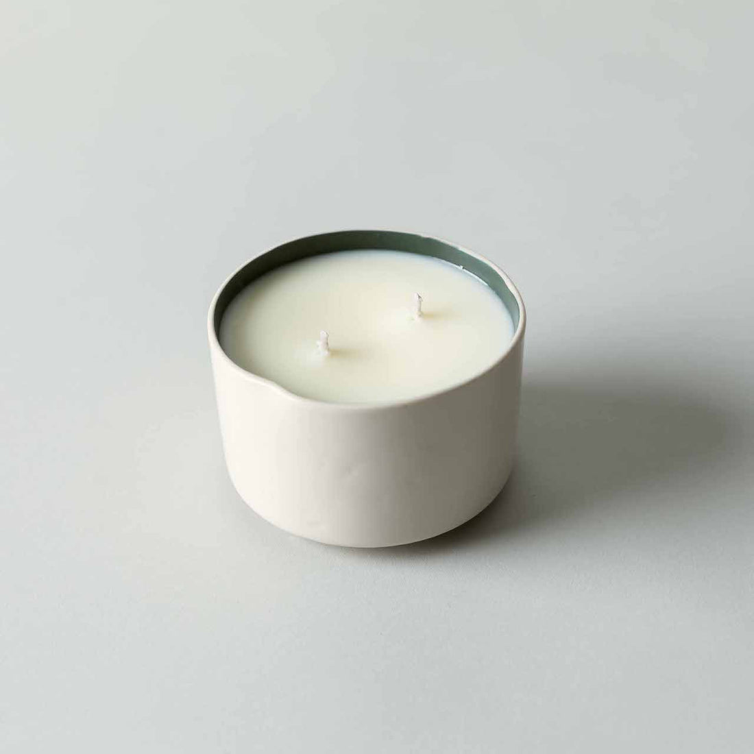 ecological fragranced candle